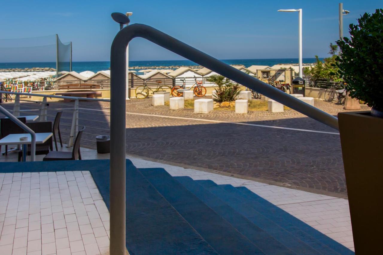 Hotel President'S Pesaro Exteriér fotografie