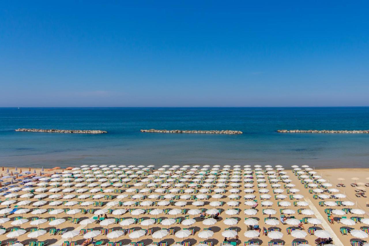 Hotel President'S Pesaro Exteriér fotografie