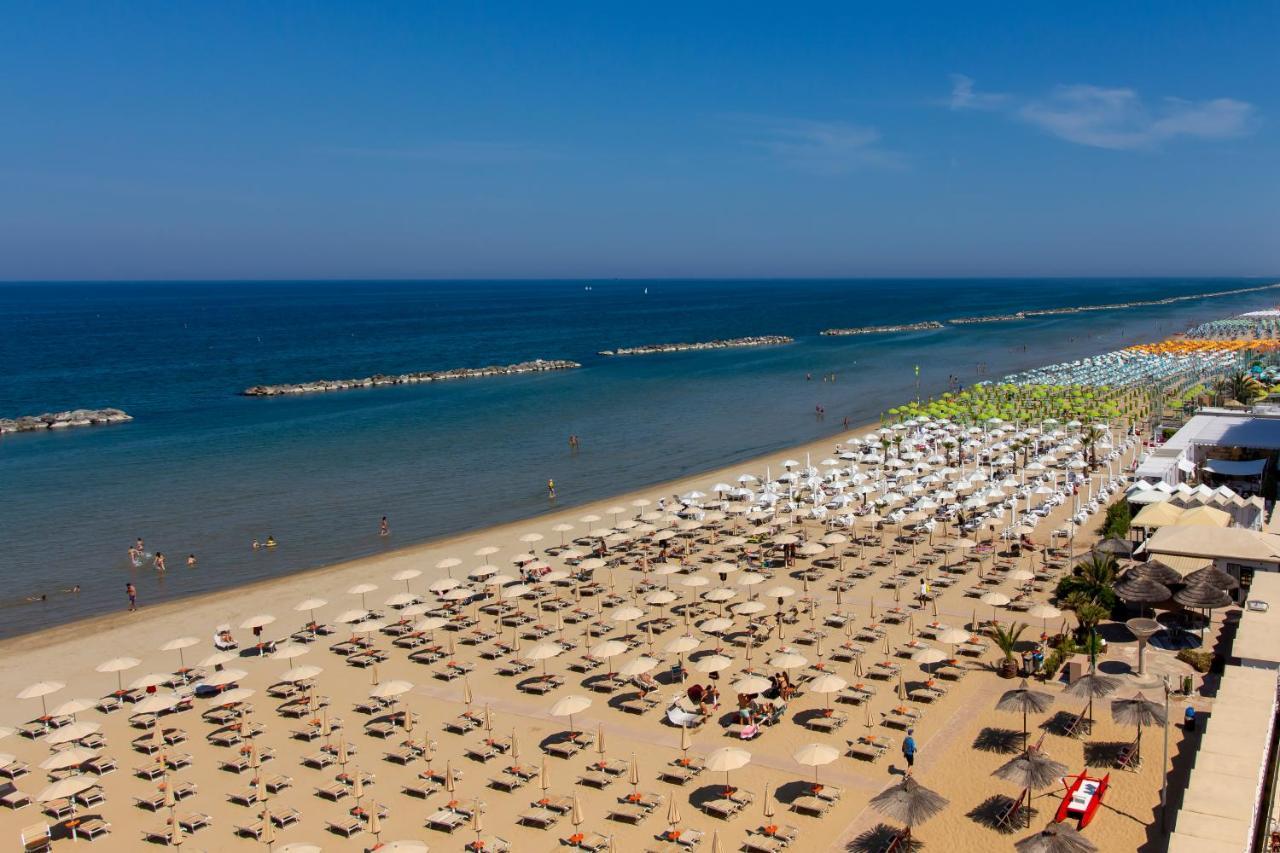 Hotel President'S Pesaro Exteriér fotografie