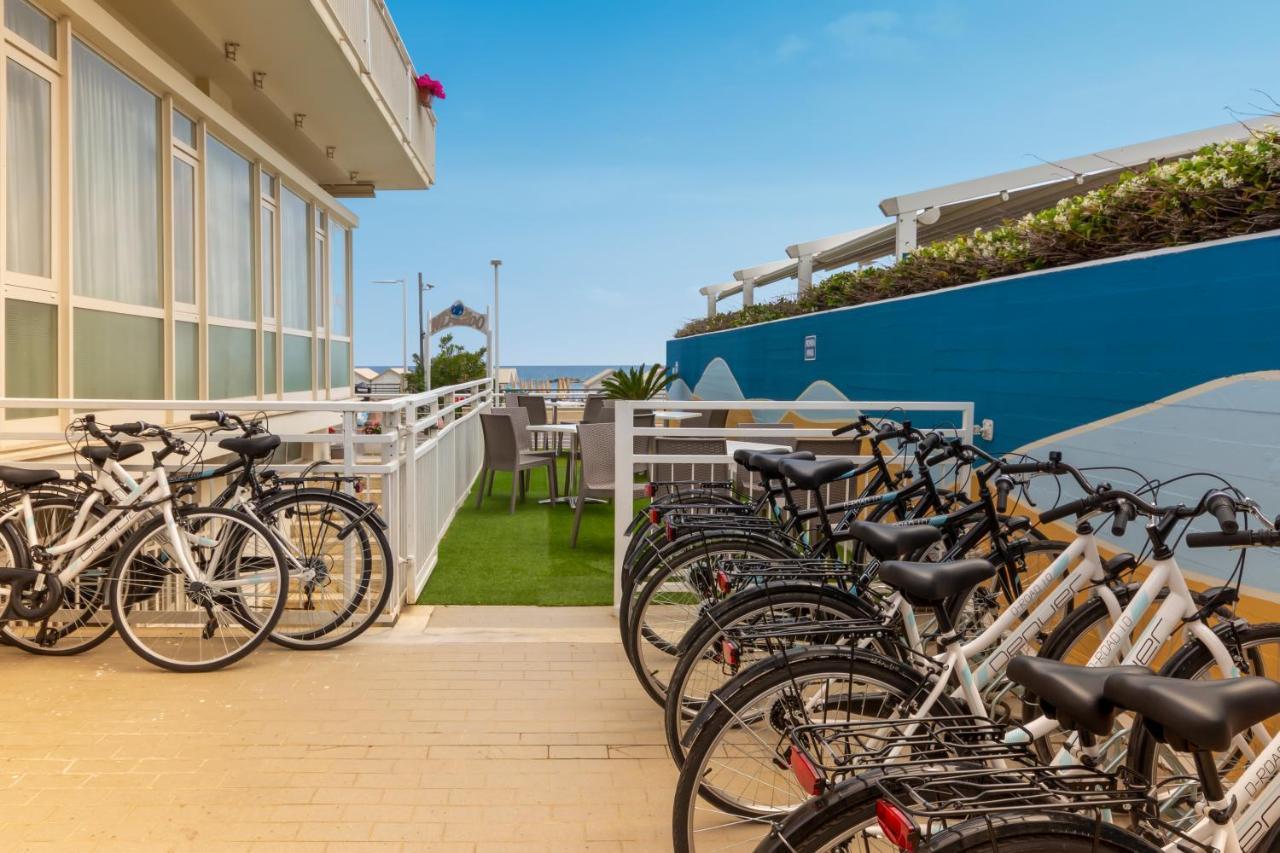 Hotel President'S Pesaro Exteriér fotografie